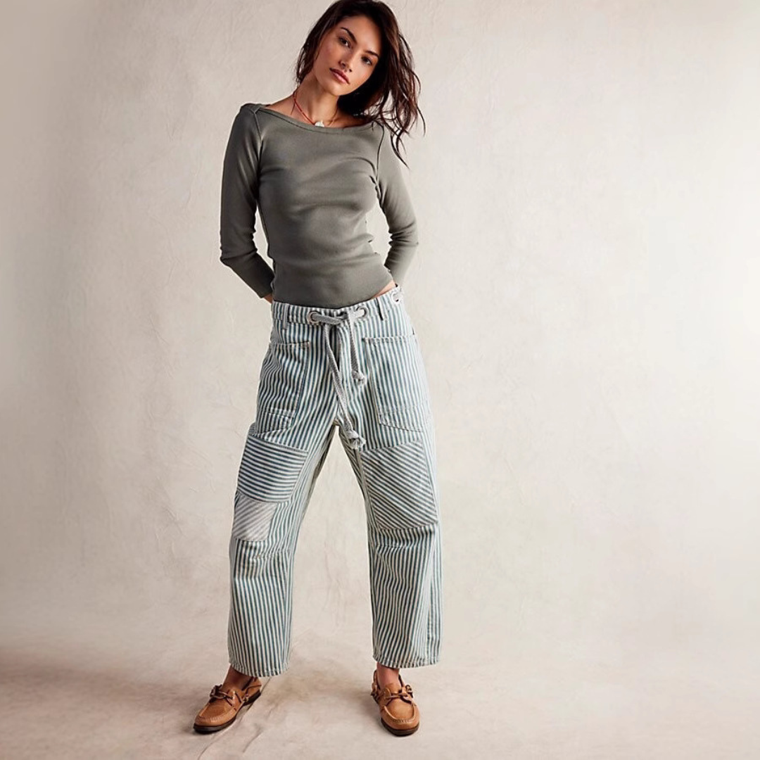 Perlah– Chic Stripe Drawstring Wide-Leg Pants