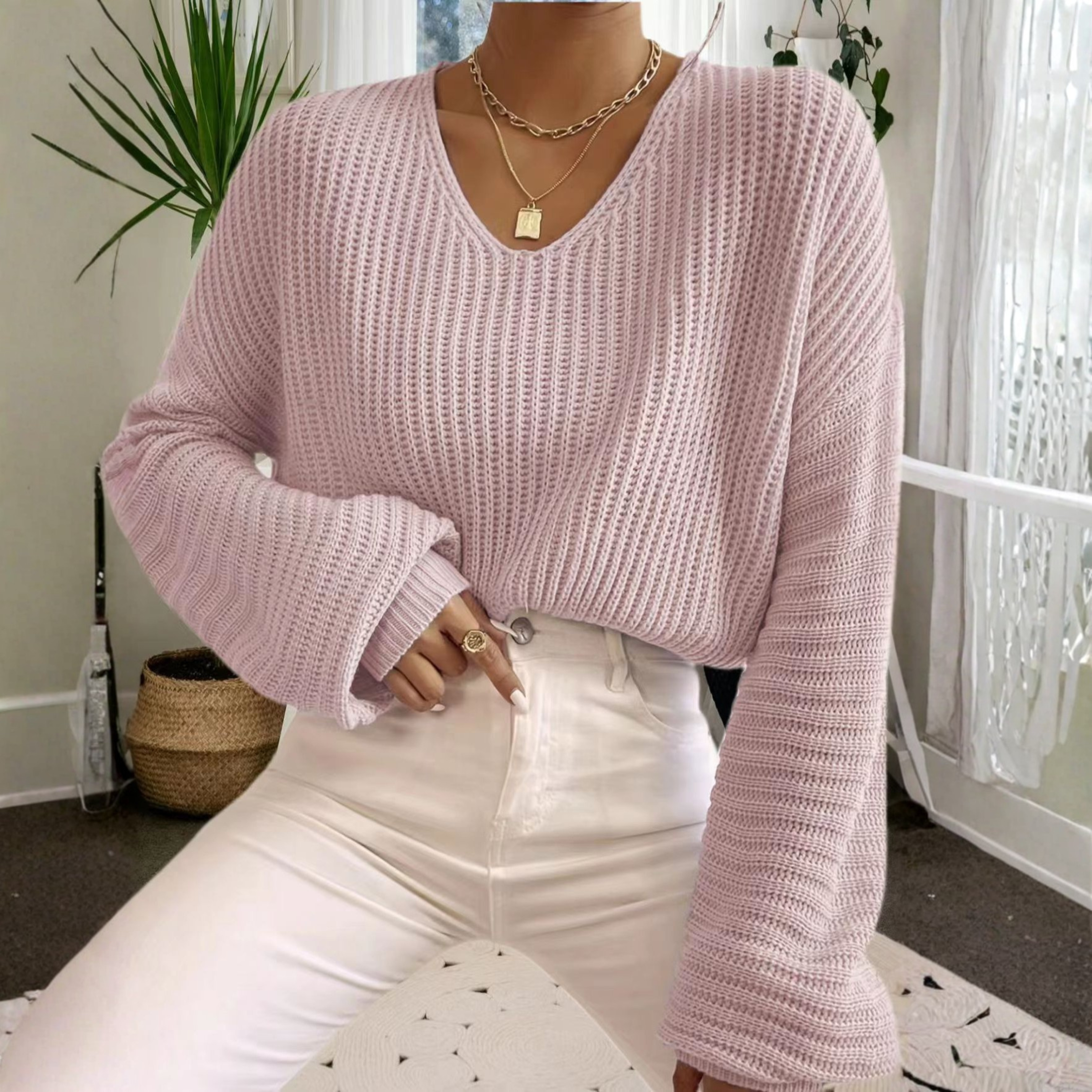 Alesi - Cozy Long Sleeve V-Neck Sweater