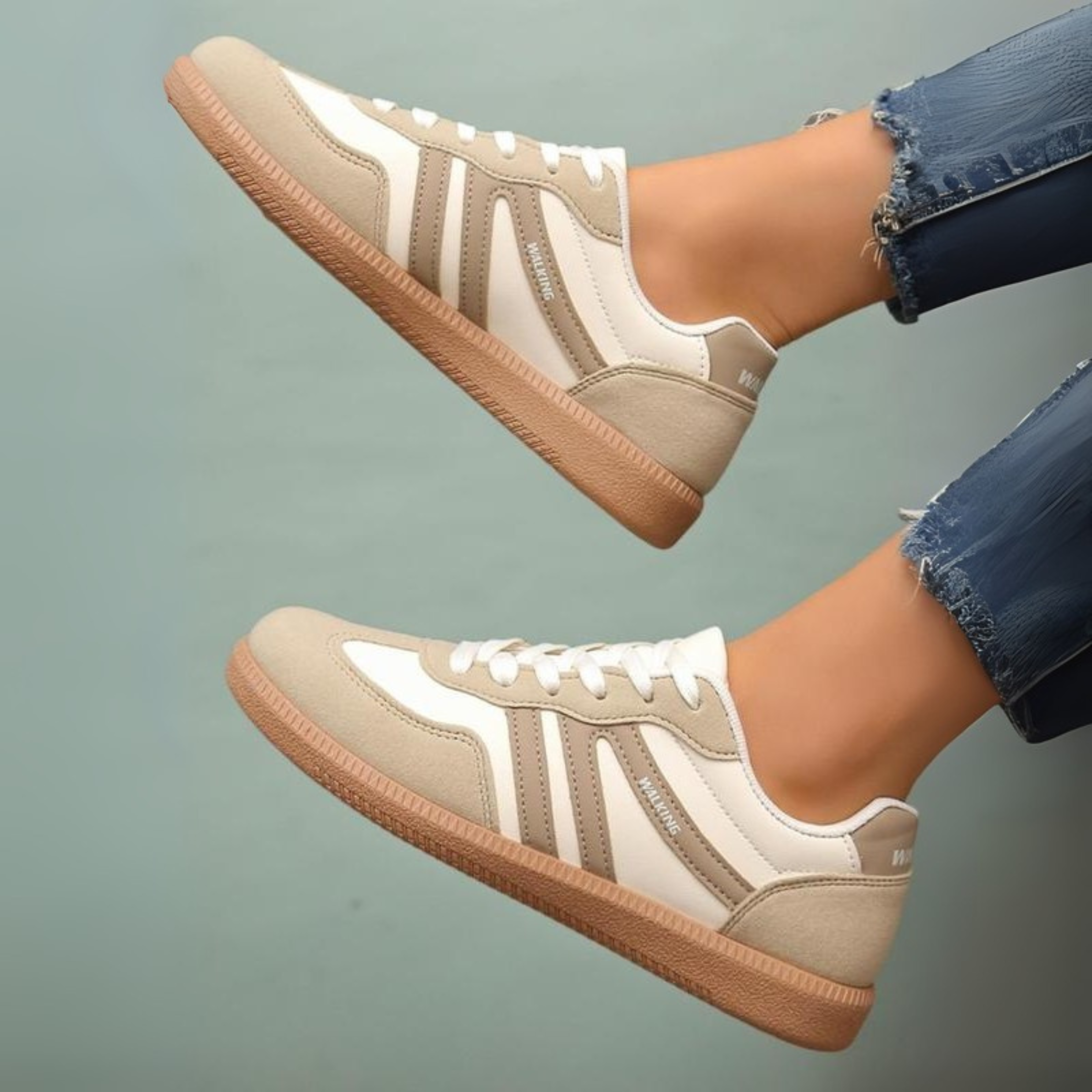 Fuche - Comfy Lace-Up and Non-Slip Sneakers