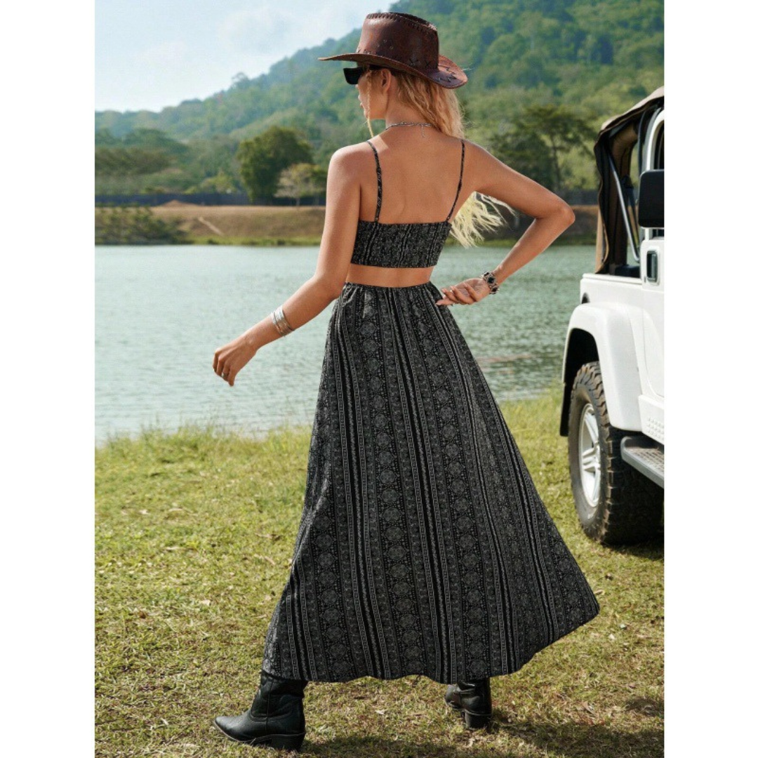 Clarinda – Casual Deep V-Neck Shirred Sleeveless Maxi Dress