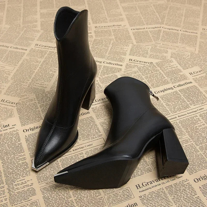 Nox - Chrome Tip Chelsea Boots