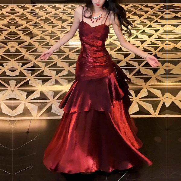 Vianne - Glamorous Ruffled Maxi Dress