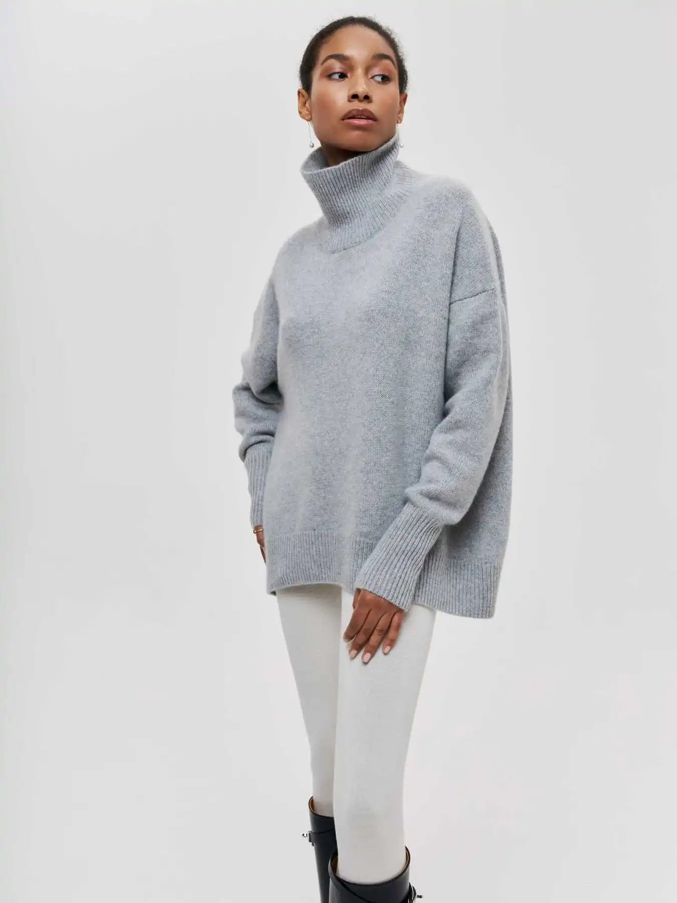 Alyssa - Elegant Turtleneck Sweater